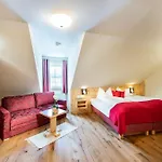 Hotel Grizzly Sport & Motorrad 4*