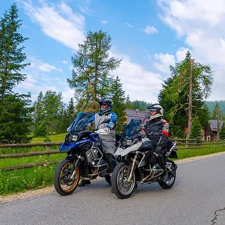 Otel Grizzly Sport & Motorrad Sankt Margarethen im Lungau