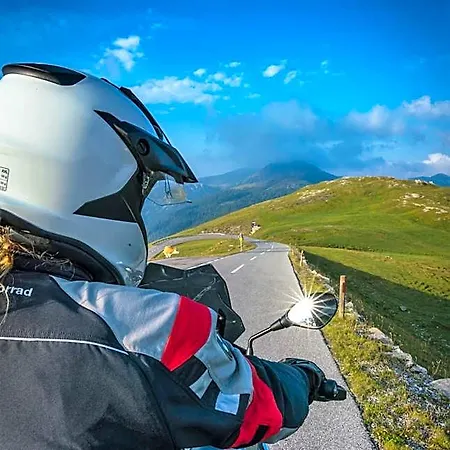 Ξενοδοχείο Grizzly Sport & Motorrad