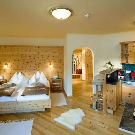 Hotel Grizzly Sport & Motorrad Resort Sankt Margarethen im Lungau