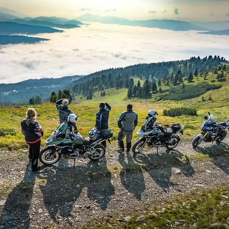 Hotel Grizzly Sport & Motorrad