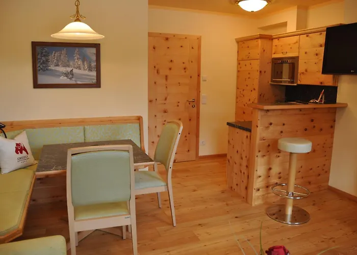 Hotel Grizzly Sport & Motorrad Sankt Margarethen im Lungau